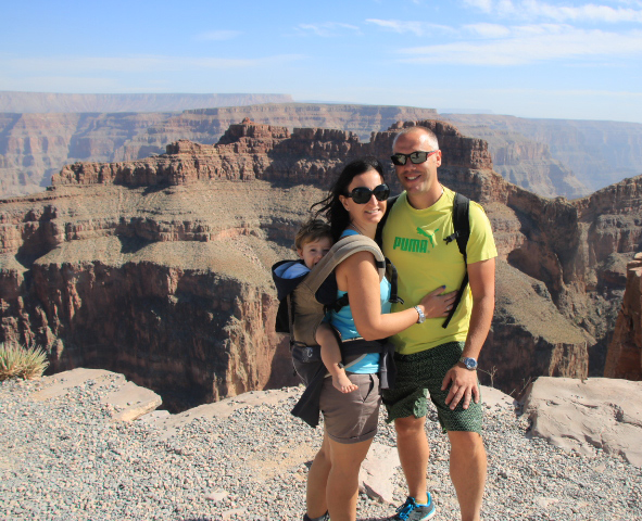 Foto di famiglia al Grand Canyon West Riserva Hualapai